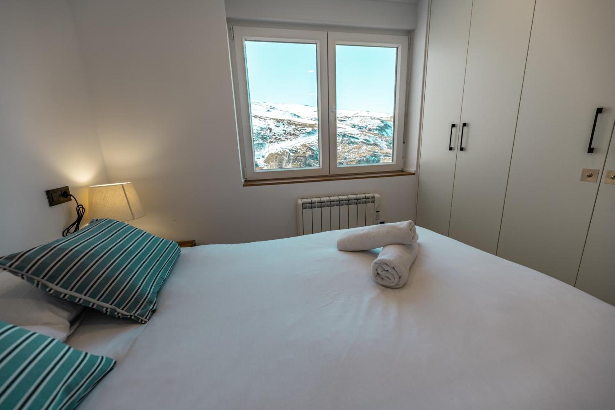 Luxury Refurnished Apartment With Private Parking Close To Ski Slopes Sierra Nevada Zewnętrze zdjęcie